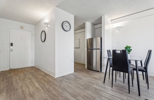 Richmond Apartment | Legacy at Imperial Village 808 I 1 Bed 1 Bath