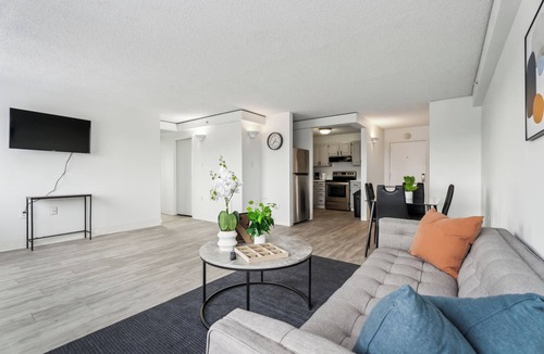 Richmond Apartment | Legacy at Imperial Village 817 I 2Bed 2 Bath