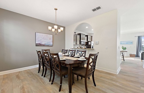 Davenport Villa | Leslies Retreat At Solterra Resort 6 Bedroom Home