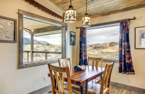 Pray House | Less Than 1 Mi to Chico Hot Springs Mtn-View Hideaway!