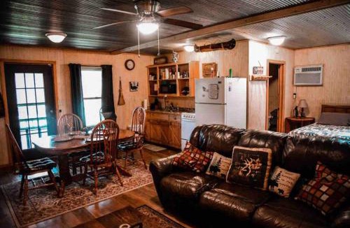 Norman House | Liberty Cabin on Collier Creek