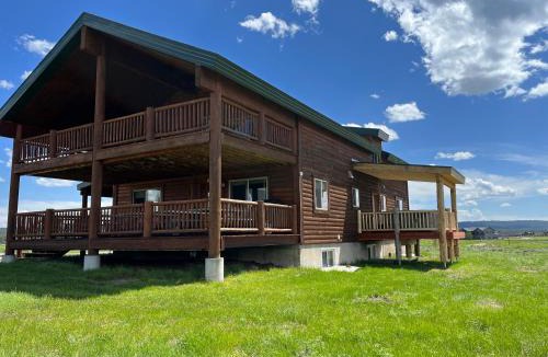 Island Park House | Liberty Lodge by KABINO Hot Tub Air Hockey 3 Living Rooms 7 bedrooms Boat Launch Reservoir ATV Snowmobile Trails WiFi