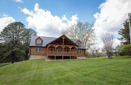 Rockbridge Cabin | Liberty Lodge by The Inn & Spa at Cedar Falls