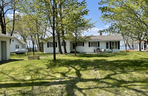Pelican Rapids House | Life is better on Lake Lida! - Open for 2024 bookings