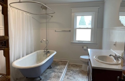 Carnation Bed & Breakfast | Light-filled room with a treetop view in an updated historic Forest Grove home!