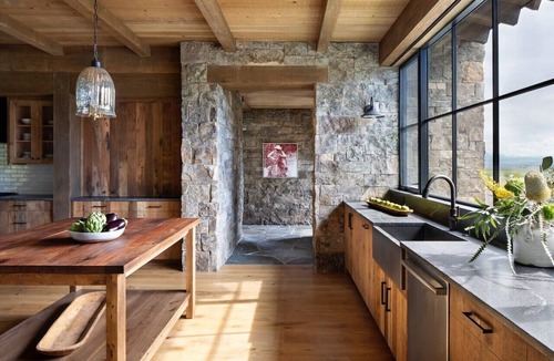 Belgrade House | Limestone Creek Ranch - An Unparalleled Montana Experience
