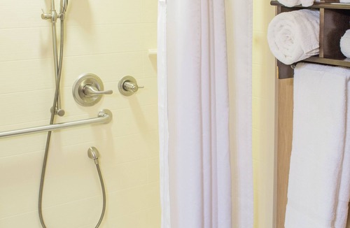 Watford City Hotel | Little Missouri Inn & Suites