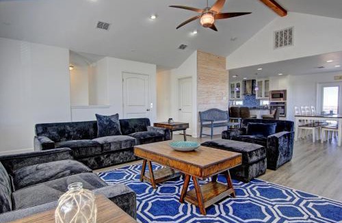 Port Aransas House | Livin On Cloud 9 IPE122
