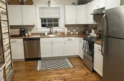 Grenada House | Located 3 miles to Grenada Lake