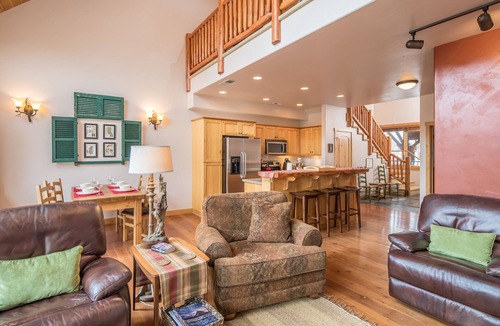 Bigfork Condo | Located on the banks of the Swan River in Downtown Bigfork w/central AC - Chickadee Chalet