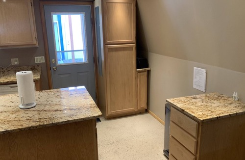 Dubois House | Located right in the heart of downtown Dubois