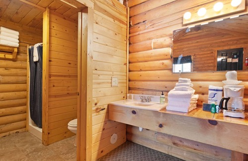 St. Charles Cabin | Lodge in Saint Charles w/ All 10 Cabins Included