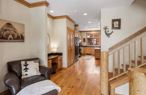 Big Sky Meadow Village Condo | Lodge-style Condo in the Heart of Big Sky