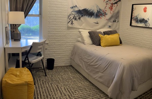 Charlottesville Apartment | Lodging@Laurelen