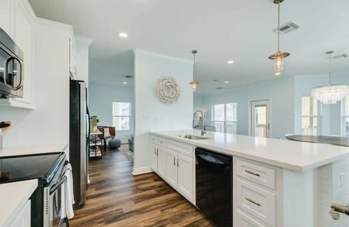 Pirates Beach House | Lollygaggin by the Beach! Fenced Yard, Outdoor Bar!
