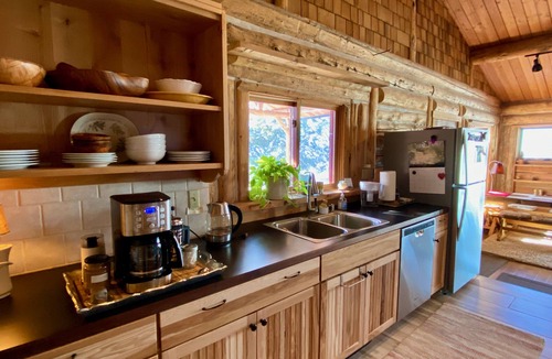 Bozeman House | Long term Available up to 6 months starting on November 1st 2025 to May 1st 2026