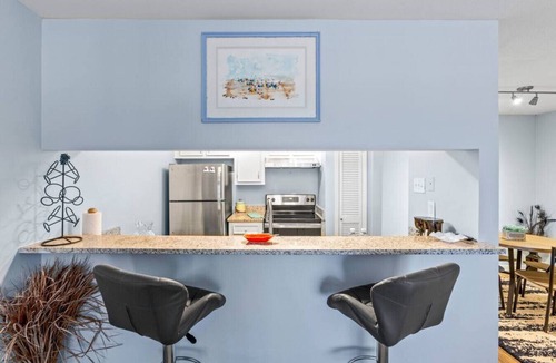 El Lago Apartment | Longer term option · 1 Bed by Clear Lake, NASA & Kemah