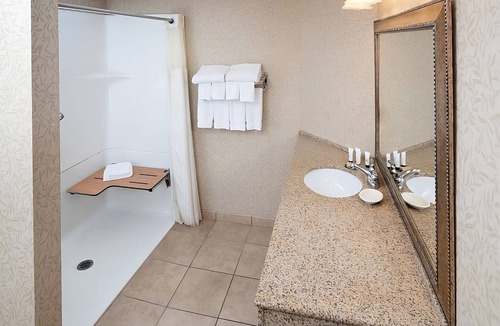 Kalispell Hotel | Look No Further! Free Parking, Pets are Welcome, Minutes from Kidsports Park!