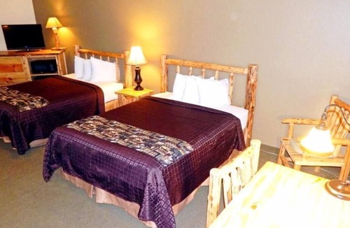 Ponderay House | Look No More! Budget-friendly Getaway! Pets Allowed, Near Lake Pend Oreille!
