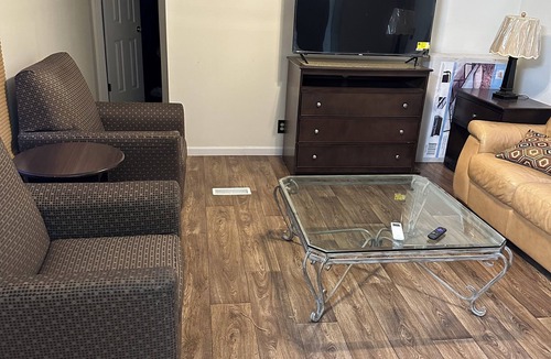 Loris House | Lovely renovated 2 bedroom, 2 Bath mobile home located minutes from the beach.