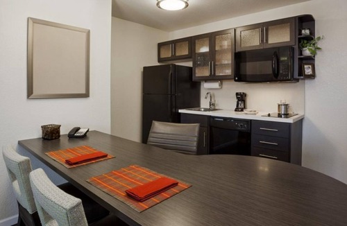 Westchase House | Lovely Unit, Kitchen, Near Attractions, Pool