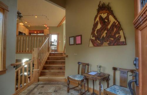 Lincoln City House | Lucy's Lagoon