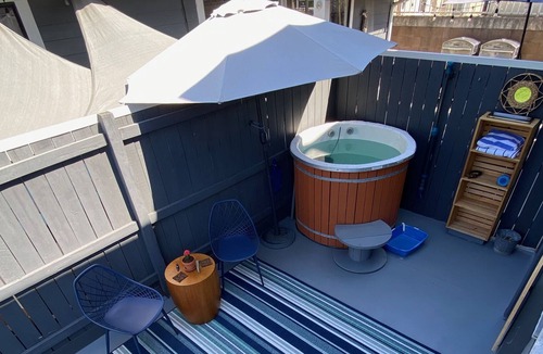 Old Town Apartment | Luminous and comfy apartment in Old Torrance