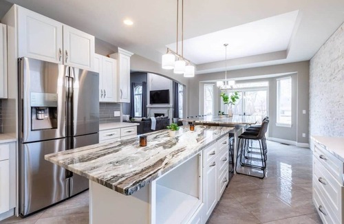 Rochester Hills House | Lux 2,800 SF Rochester Hills Home