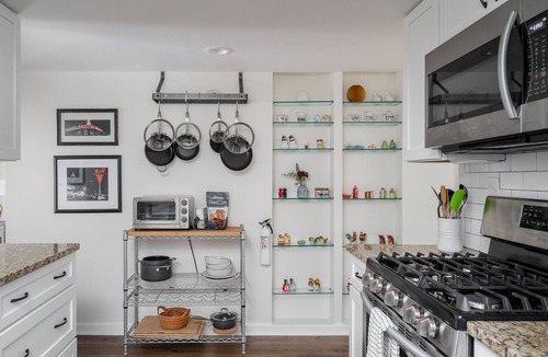 Piedmont Heights House | Lux 3BR 2BA Family Friendly Midtown Bungalow with Firepit - Walk to Beltline!