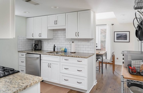 Piedmont Heights House | Lux 3BR 2BA Family Friendly Midtown Bungalow with Firepit - Walk to Beltline!