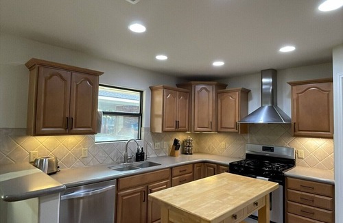 Georgetown House | Lux|8 Min to DT, Billiards, Spa, Office