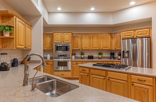 Las Sendas House | LUX Near Golf & Trails: Pvt POOL/Spa, Wood FP, Game Tables, TVs All BRs, EV Charger