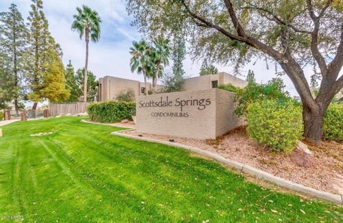 South Scottsdale Condo | Lux Scottsdale - Luxury Remodel (Walk to Old-Town and Spring Training)