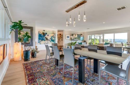 Sky Forest House | Luxe Mid-Century Austin Home w/Canyon Views