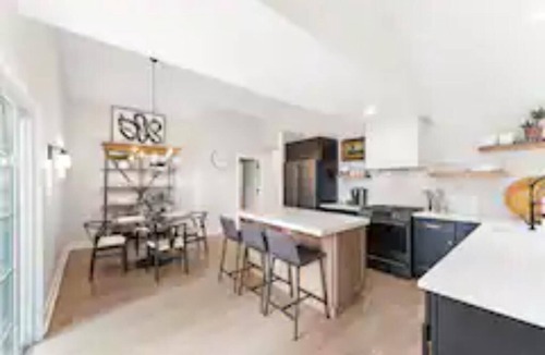 Culver House | Luxe Retreat Five Minutes From Culver Academies. Next to Culver Marina!