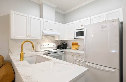 Quail Ridge Apartment | Luxe Studio - 102A