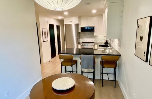 Dayton Condo | Luxurious 2-Bedroom Condo in Centerville Furnished by Ralph Lauren