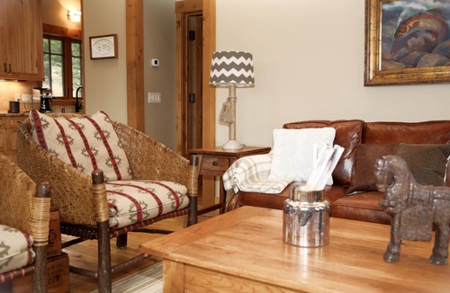 Big Sky House | Luxurious Home & Party Barn, Campfire area, Exclusive 20 acres