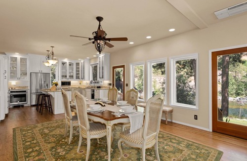Leavenworth House | Luxurious Lifestyle Just Minutes From Leavenworth