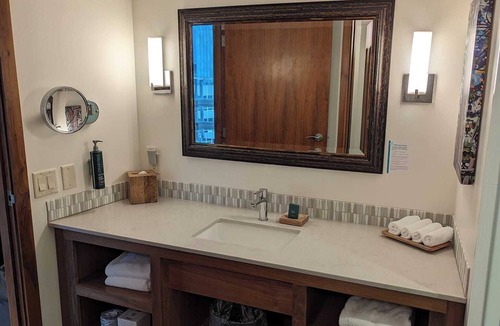 Yaletown Apartment | Luxurious Studio Apartment- Embarc Vancouver DOWNTOWN - Taylor Swift Dec 8-10