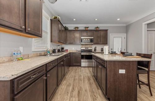 Prien House | Luxury 2 bedroom townhouse #4