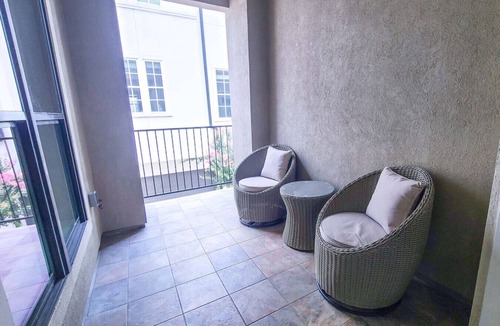 Washington Ave./ Memorial Park Villa | Luxury 3BR/3.5BA Townhouse
