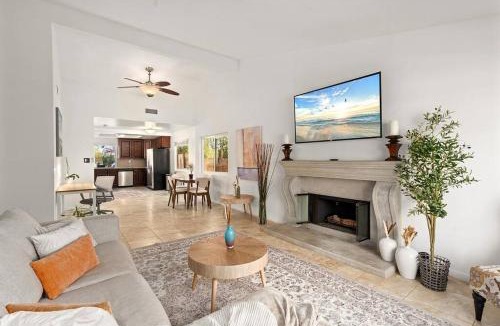 Topanga House | Luxury 4BD and 3BA in Topanga Oasis with Pool, Spa and Cabana