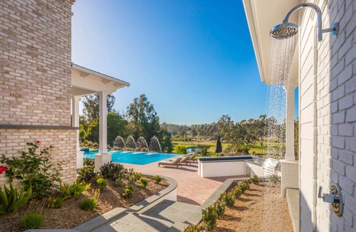 Covenant House | Luxury 5 Bedroom Estate with Pool + Views in Rancho Santa Fe