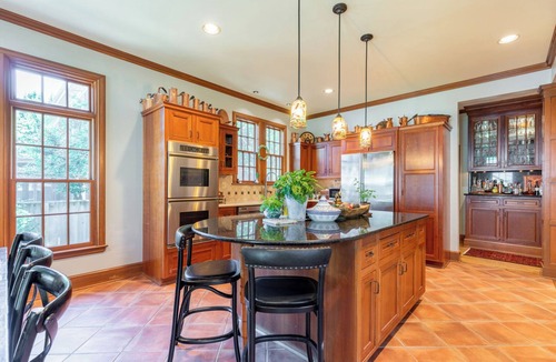 Midtown House | Luxury and Old World Charm in Historic Midtown