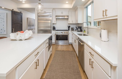 Big Sky House | Luxury condo w/private hot tub & Lone Peak Views, minutes to Big Sky Resort - Copper John Getaway