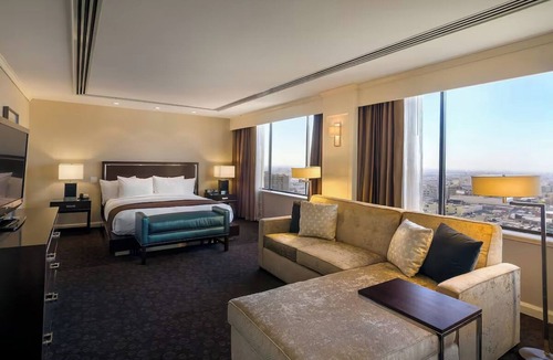 Little Tokyo Hotel | Luxury Downtown LA Suite for VIP Stays Near Museums, Arts & Dining Spots