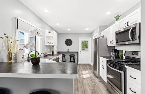 Royal Oak House | Luxury Downtown Royal Oak Home with "Patio" "Propane Fire Pit " & "Game Room"!