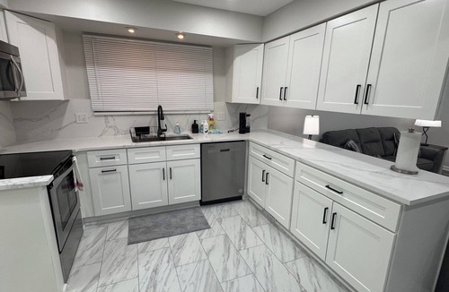 Sterling Heights House | Luxury House Perfect location-3BR Sterling Heights