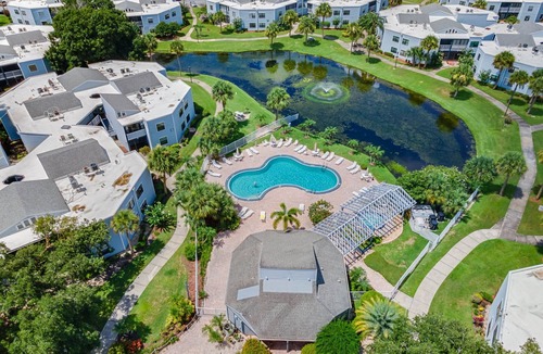 Ventura House | Luxury House - Sleeps 8 Golf Disney Family Fun
